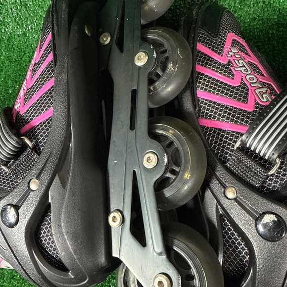 ZPM Sports Inline Skates Size US 1-4 Medium Adjustable EU 33–36 - Picture 9 of 15